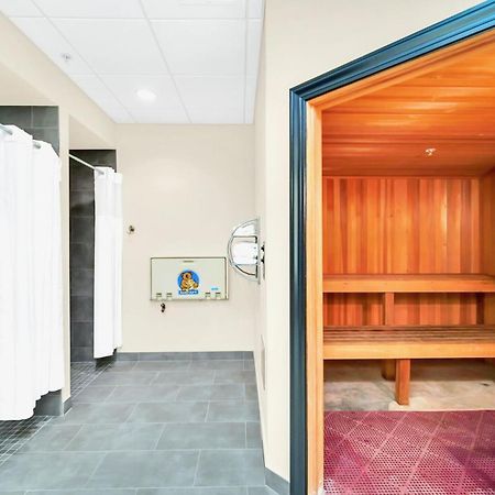 Bright 2Br Condo With Pool And Hot Tub - Near Disney! 奥兰多 外观 照片