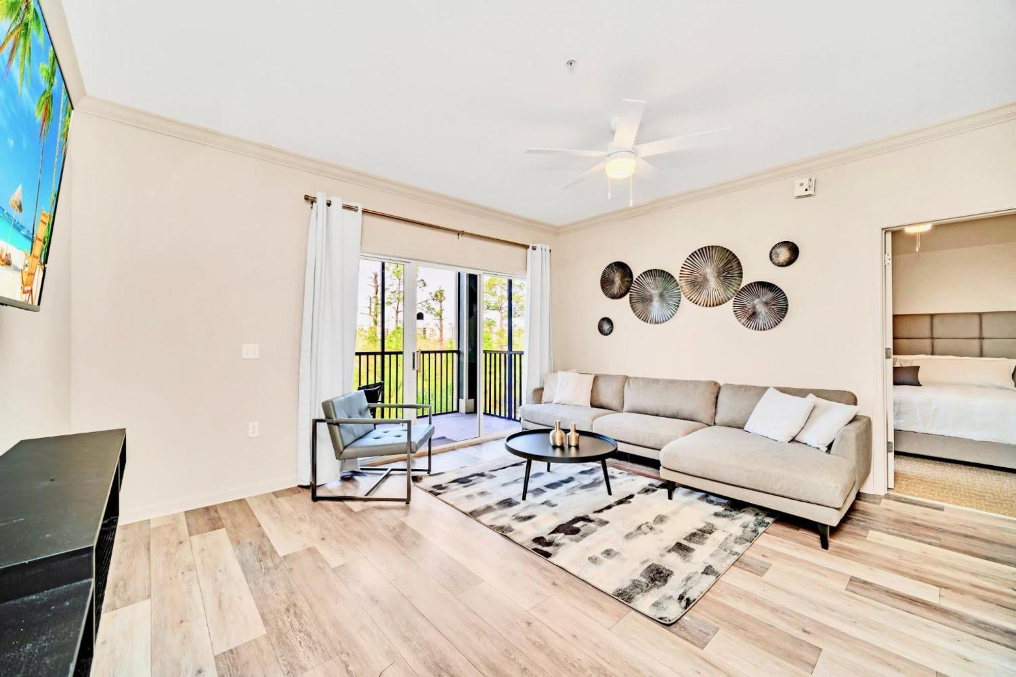 Bright 2Br Condo With Pool And Hot Tub - Near Disney! 奥兰多 外观 照片