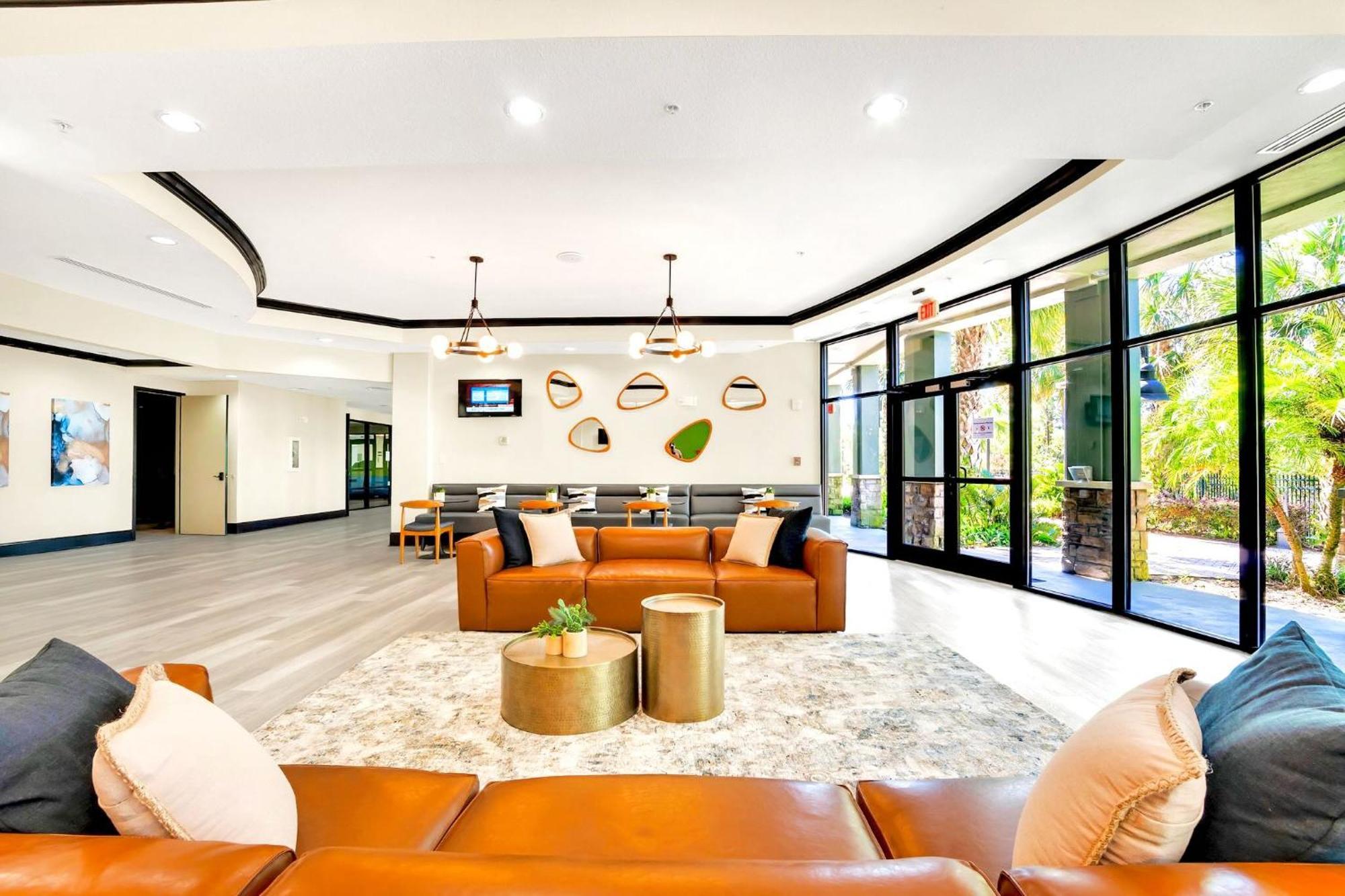 Bright 2Br Condo With Pool And Hot Tub - Near Disney! 奥兰多 外观 照片